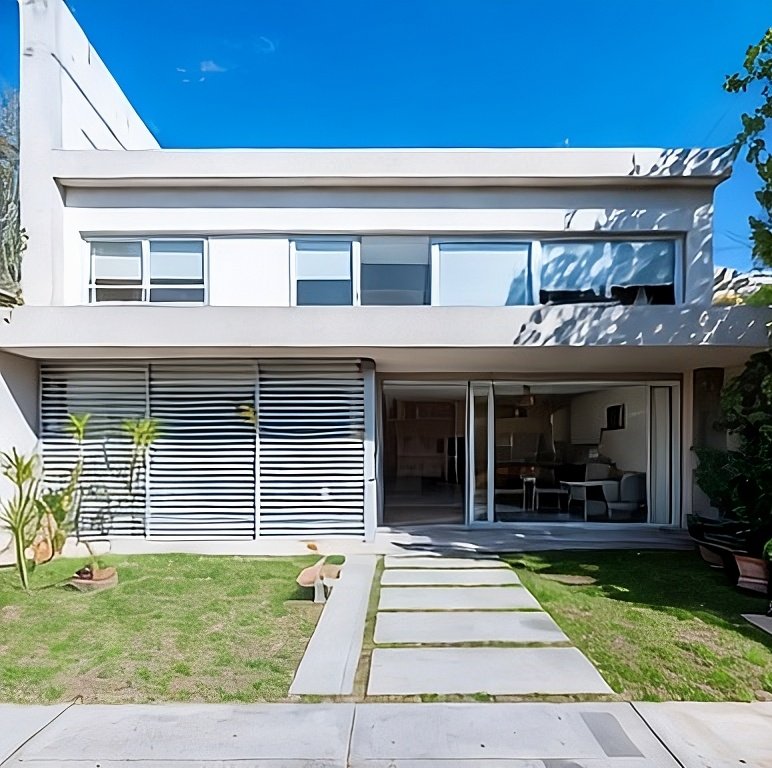 PH 3 ambientes con terraza privada — Barrio Los Troncos